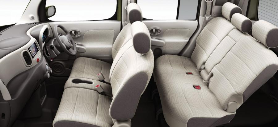  Nissan Cube 2009 года  (фото 43 из 137)